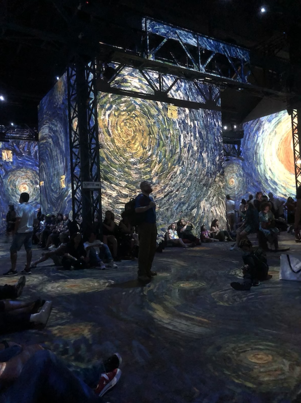 atelier des lumieres van gogh a parigi