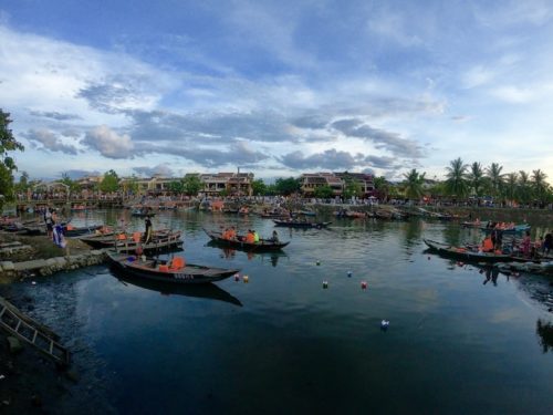 barche lanterne hoi an vietnam