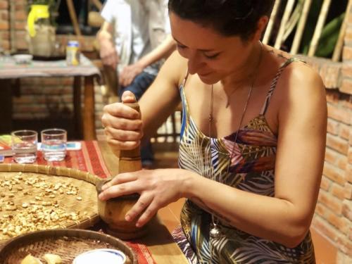 Hoi An bamboo workshop traditional food 1