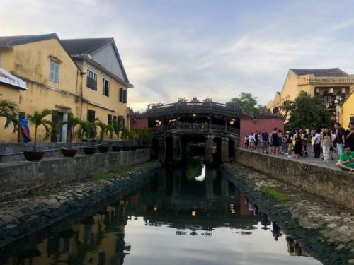 hoi an tour vietnam lanterne due giorni ponte giapponese